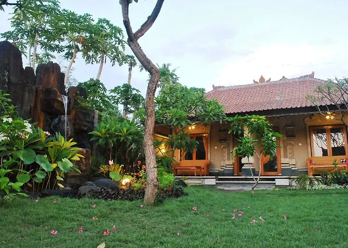 Gasthuis Trijaya 4*
